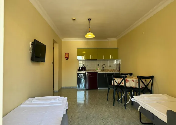 Ozlem 2 Aparthotel